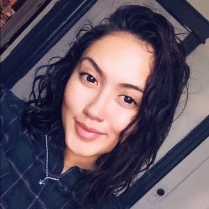 Meet your Posher, Leah